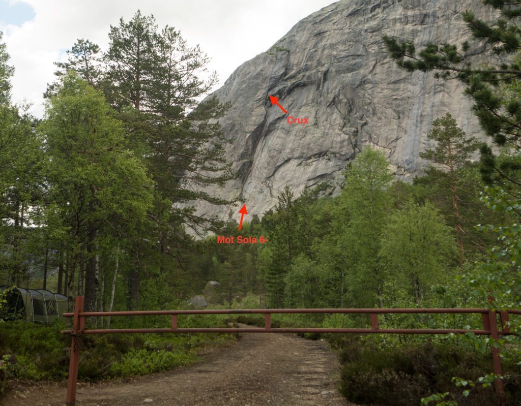 "Mot Sola", set fra teltpladsen. Foto: Kenneth Jensen